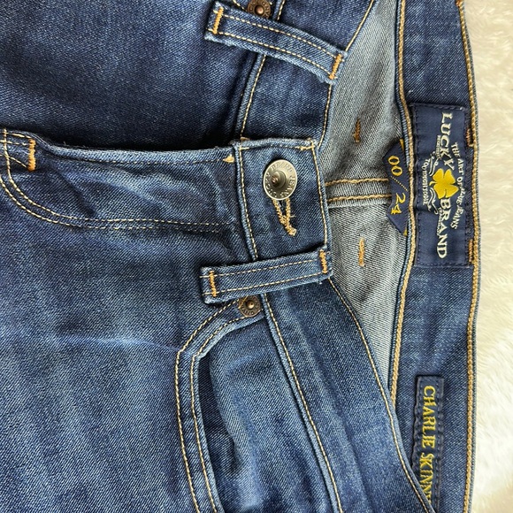 Lucky Brand Charlie Skinny all Rise Jean Size 00/24 Dark Wash - Picture 4 of 4